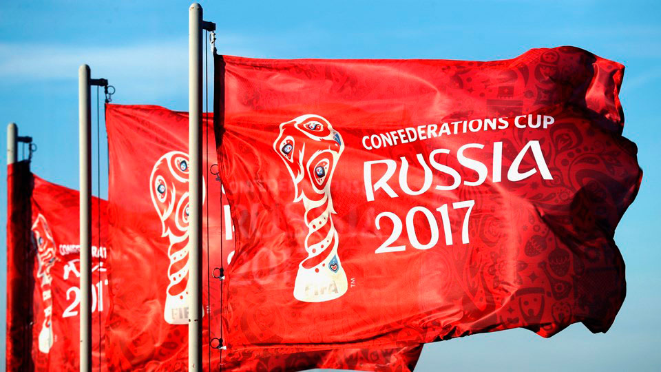 «Смарт» и Panini специально к футбольному турниру представляют новую коллекцию из альбома и наклеек — фото: 4