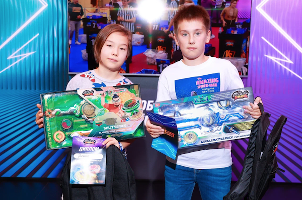Детская компания РОСМЭН запустила офлайн-турнир «Лига Баттлов 2.0.»