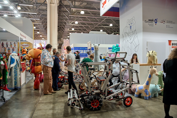 Организаторы подвели итоги выставки детских и лицензионных товаров «Kids Russia и Licensing World Russia 2023». Фото — фото: 11