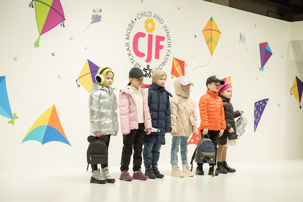Организаторы подвели итоги выставки «CJF – Детская мода-2023. Весна». Фоторепортаж — фото: 4